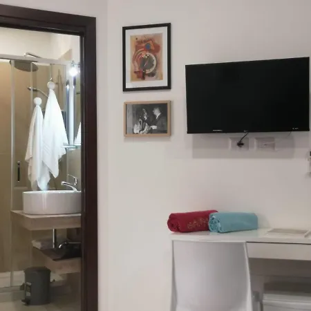 בית הארחה Tulla's