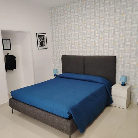 Tulla's 4* Giardini Naxos