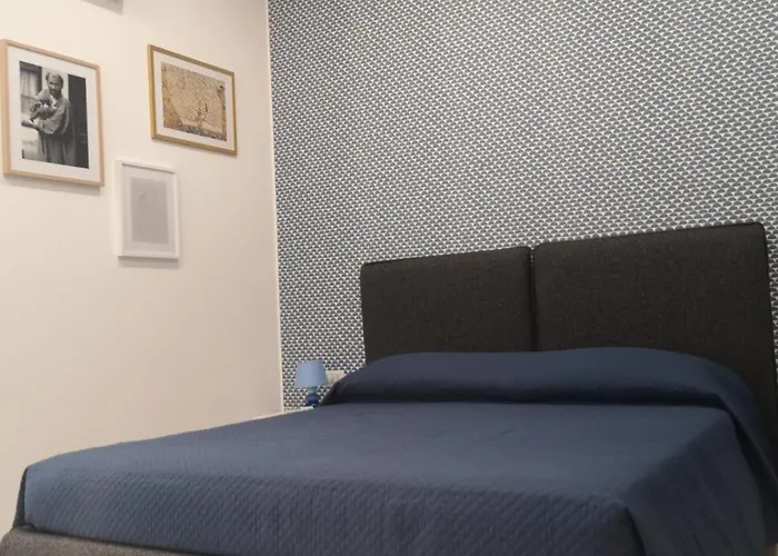 Tulla's Casa de hóspedes Giardini Naxos