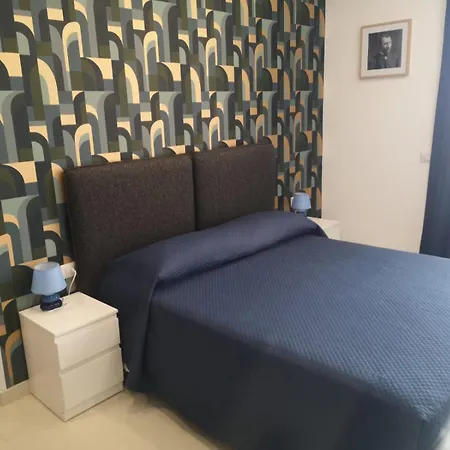 Pensionat Tulla's Giardini Naxos